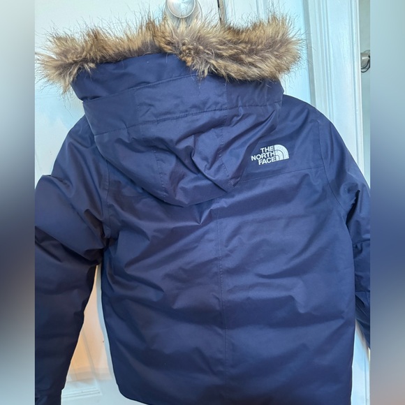 The north face Greenland jacket with fur hood medium - 10/12 - Picture 6 of 8
